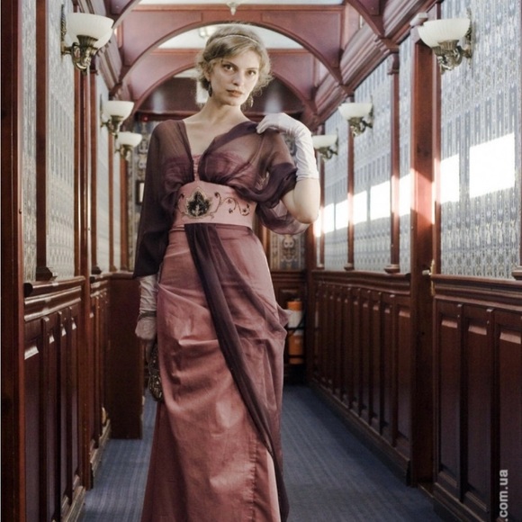 Edwardian Red and Black 1910s Ball Gown, Titanic English Rose Historical Dress - Picture 7 of 7